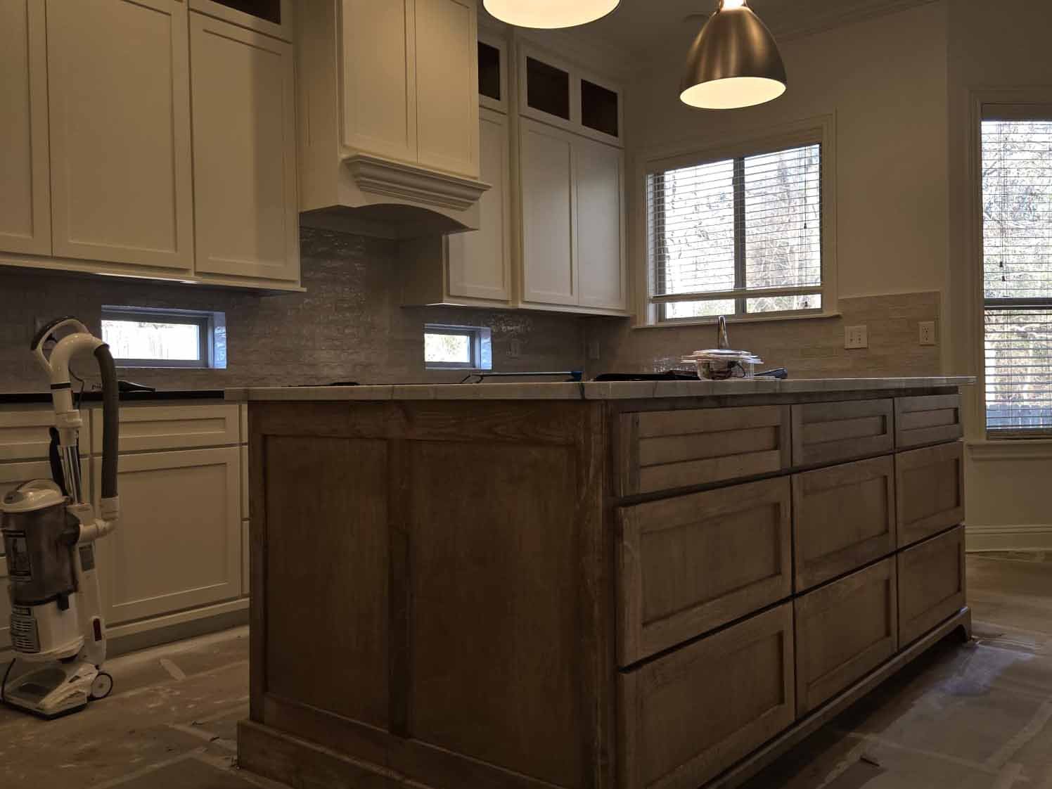 VM CUSTOM CABINETS LLC